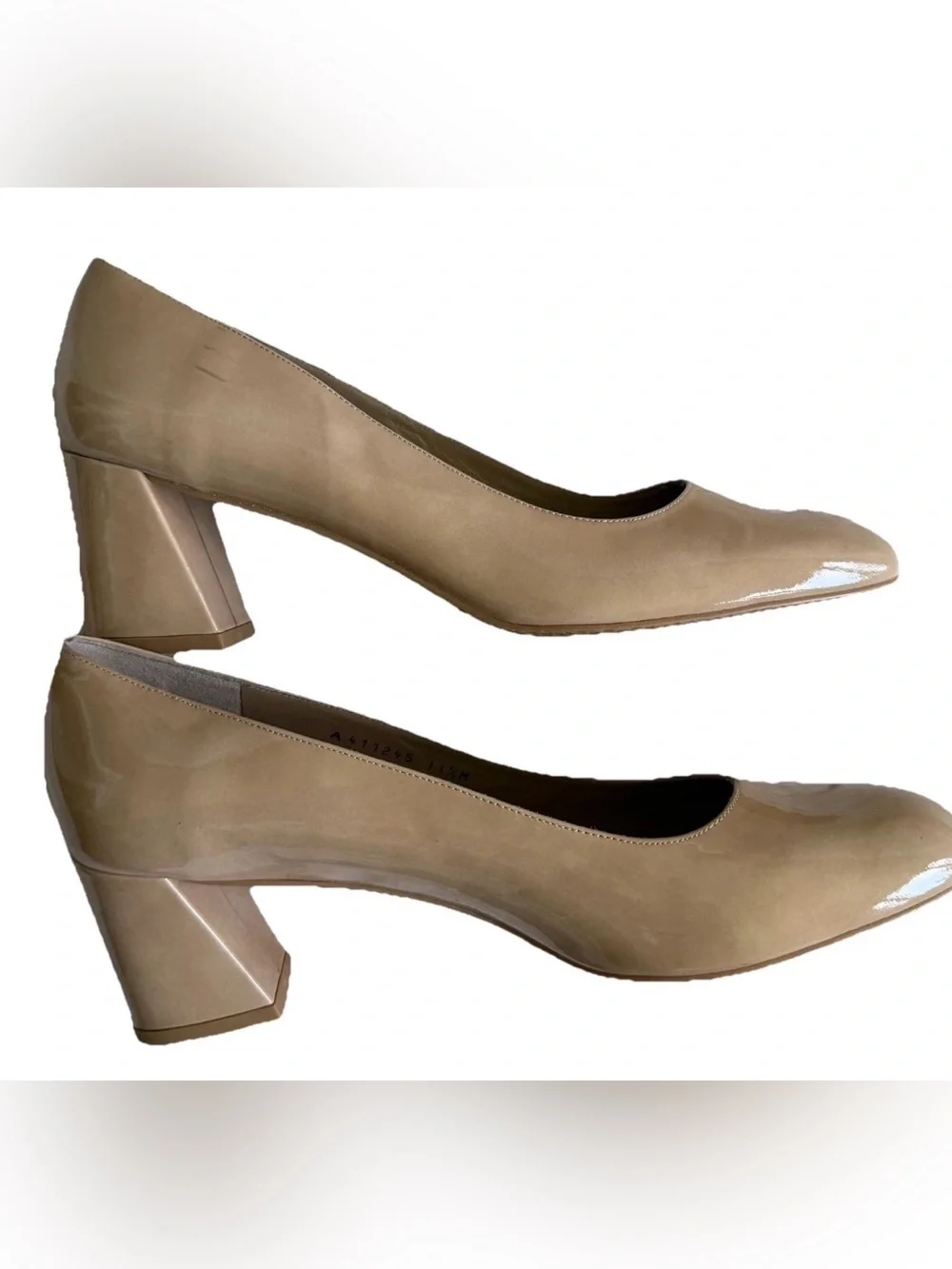 Stuart Weitzman Beige Nude Patent Leather Square Toe Block Heel Pumps Sz 11.5M